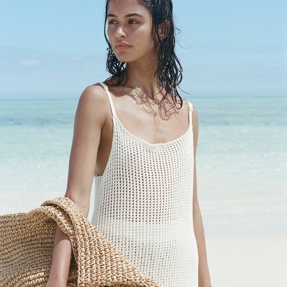 Zulu & Zephyr Round Straw Bag - Natural - Picture 3 of 9